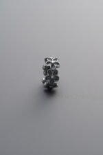 Small Floral Wreath Spacer Bead