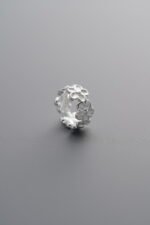 Small Floral Wreath Spacer Bead