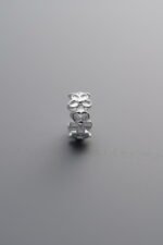 Small Floral Wreath Spacer Bead