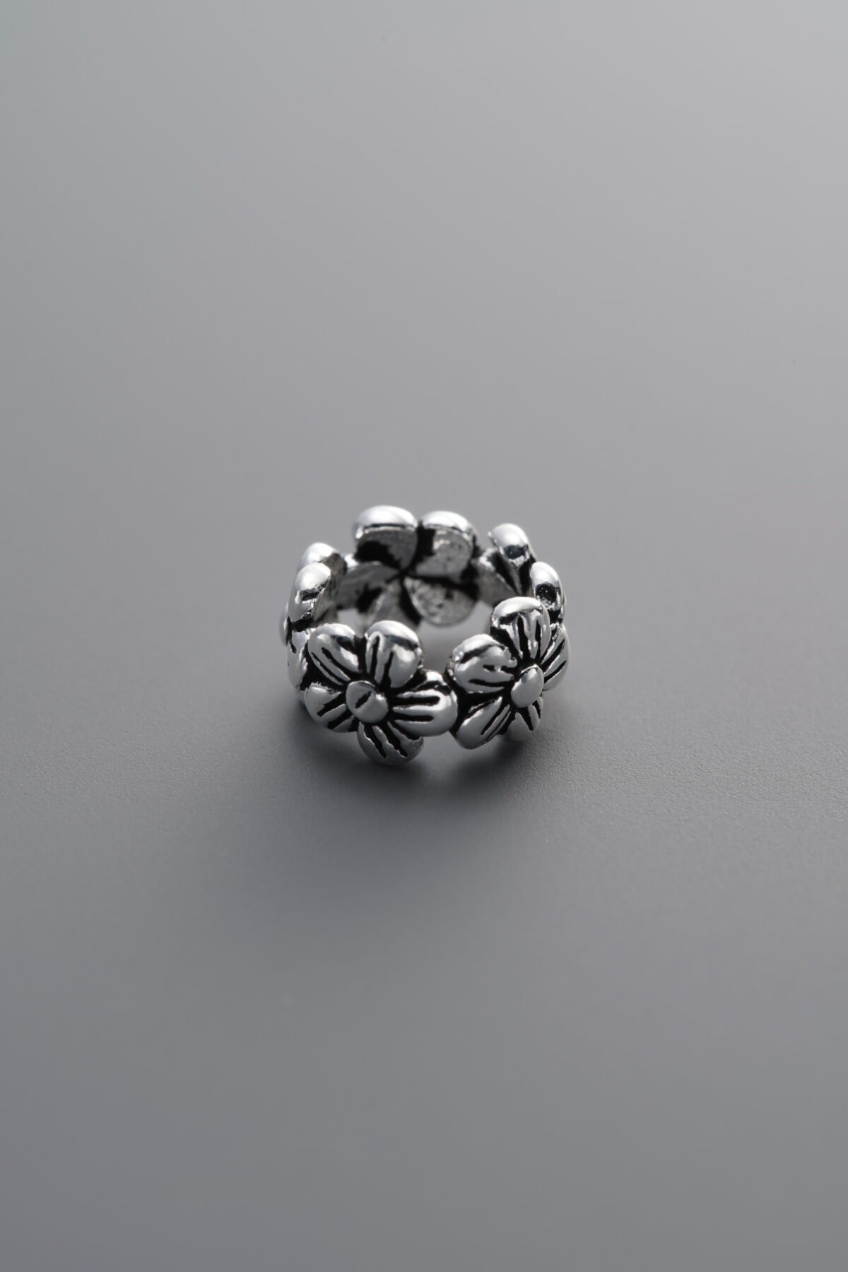 Small Flower Crown Spacer Bead