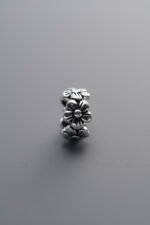 Small Flower Crown Spacer Bead