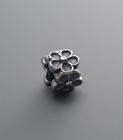 Five-petal Four-sided Flower Spacer Bead