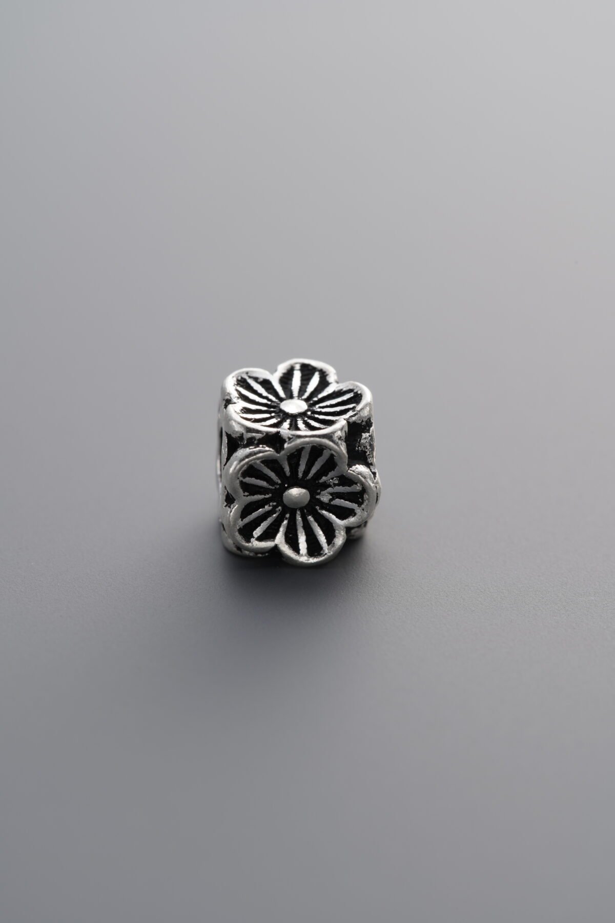 Plum Blossom Four-sided Flower Spacer Bead