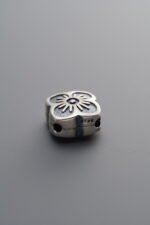 Four-leaf Flower Spacer Bead