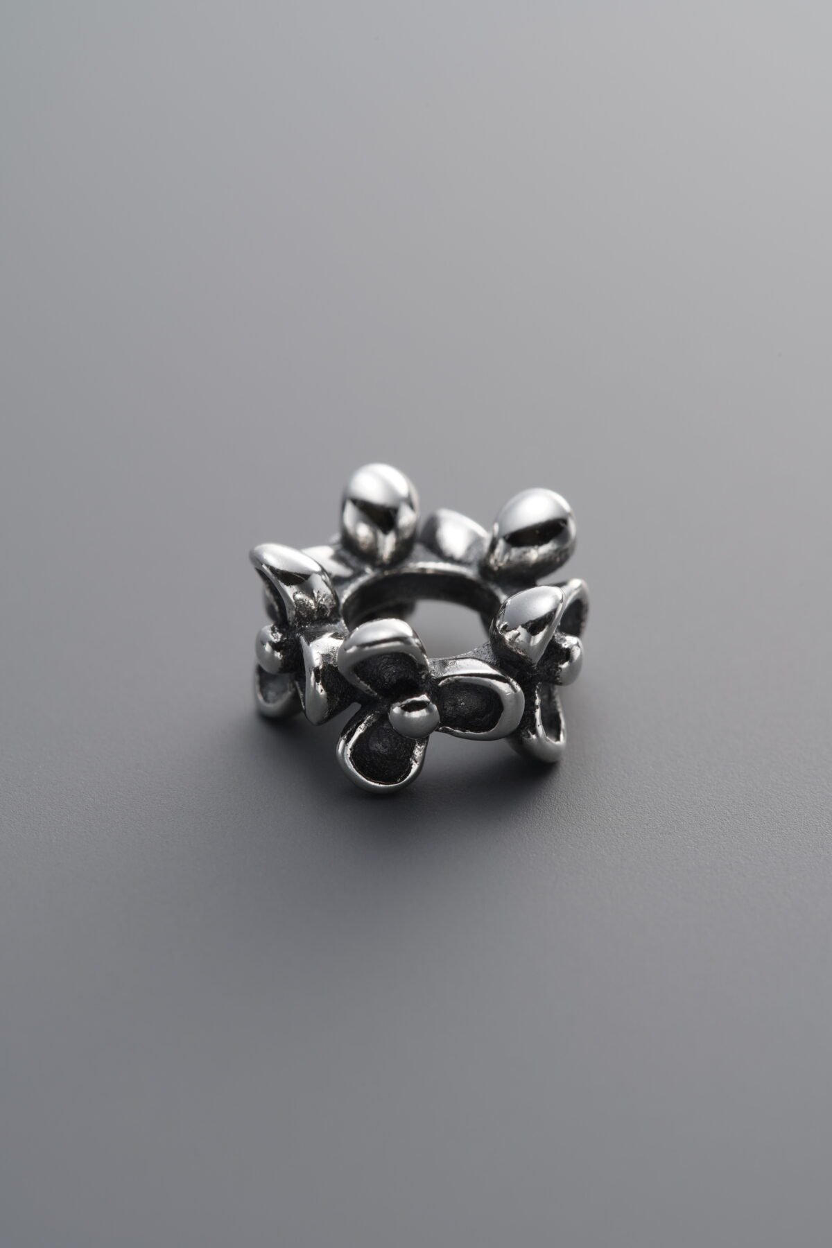 Three-petal Flower Spacer Bead