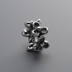 Three-petal Flower Spacer Bead