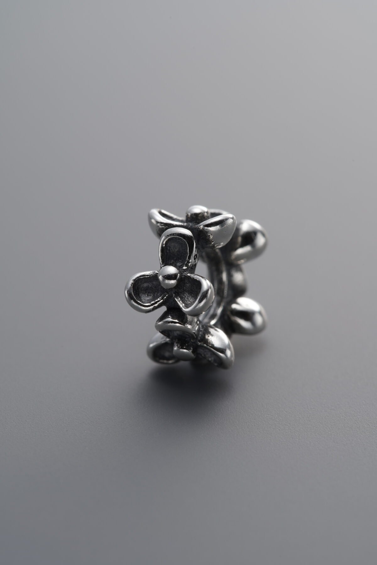 Three-petal Flower Spacer Bead