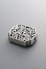 Hollowed-out-carved Square Plate