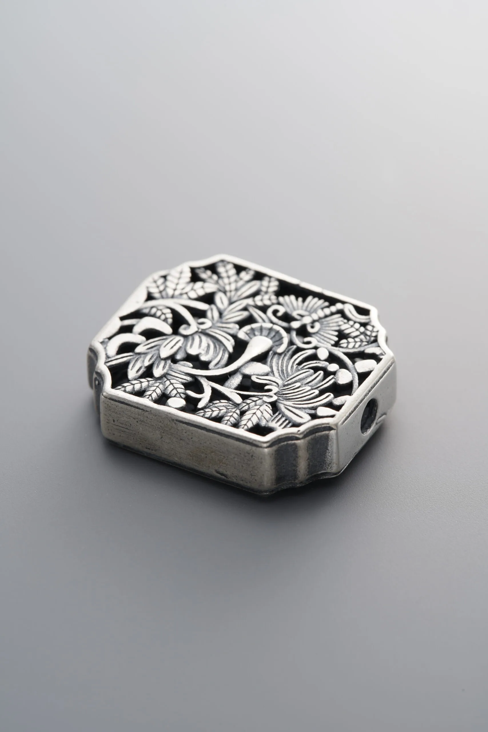 Hollowed-out-carved Square Plate