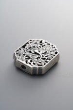 Hollowed-out-carved Square Plate