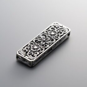 Hollowed-out-carved Rectangle Plate