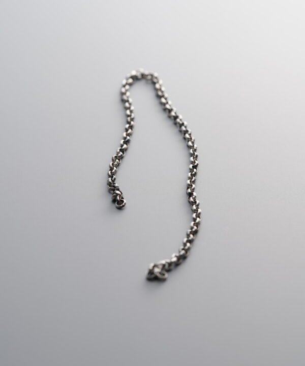 O-Shaped Chain