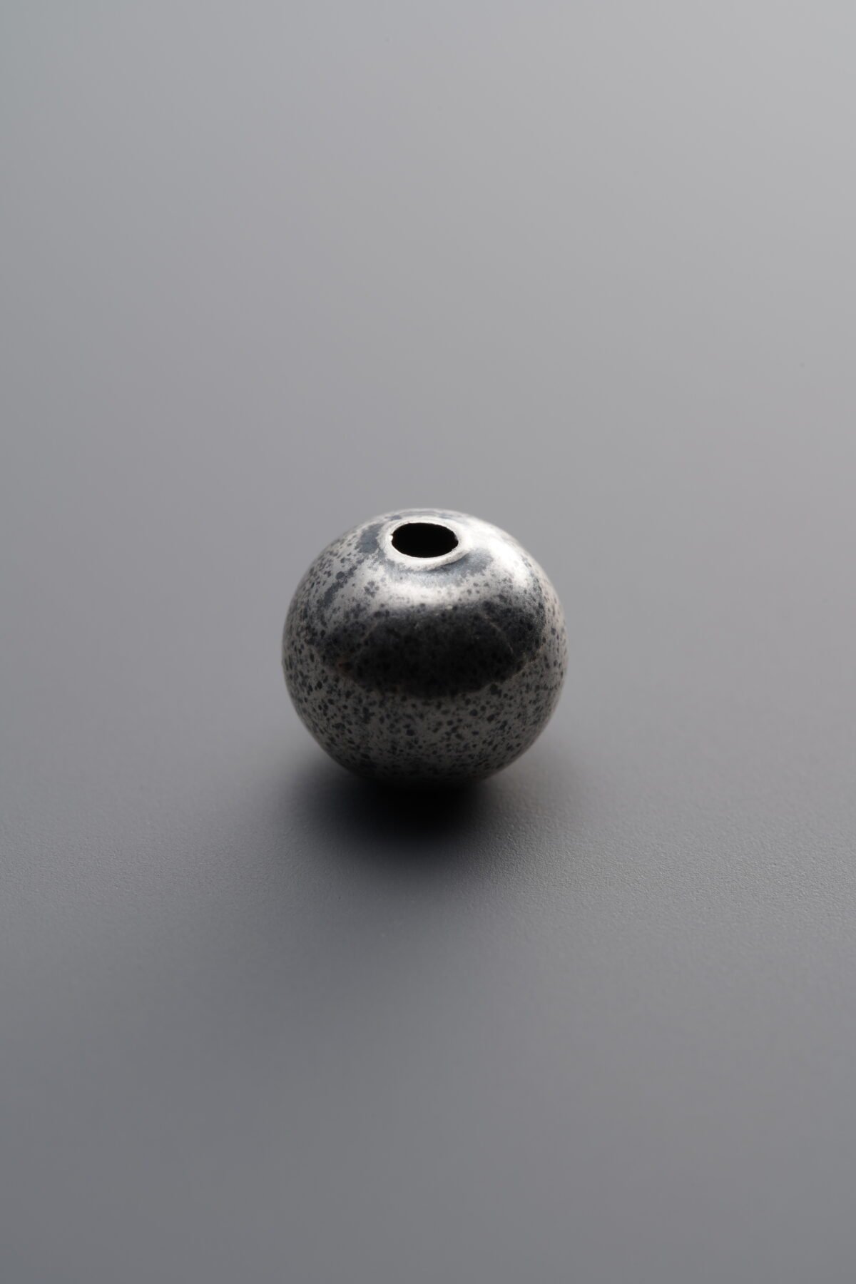 925 Sterling Silver-Antiqued-Round Bead Spacer Bead-8mm - Image 2