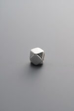 925 Sterling Silver-Bright-Octagonal Silver Chip Bead-4mm - Image 4