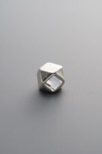 925 Silver-Plain-Octagonal Silver Chip Bead-5mm - Image 3