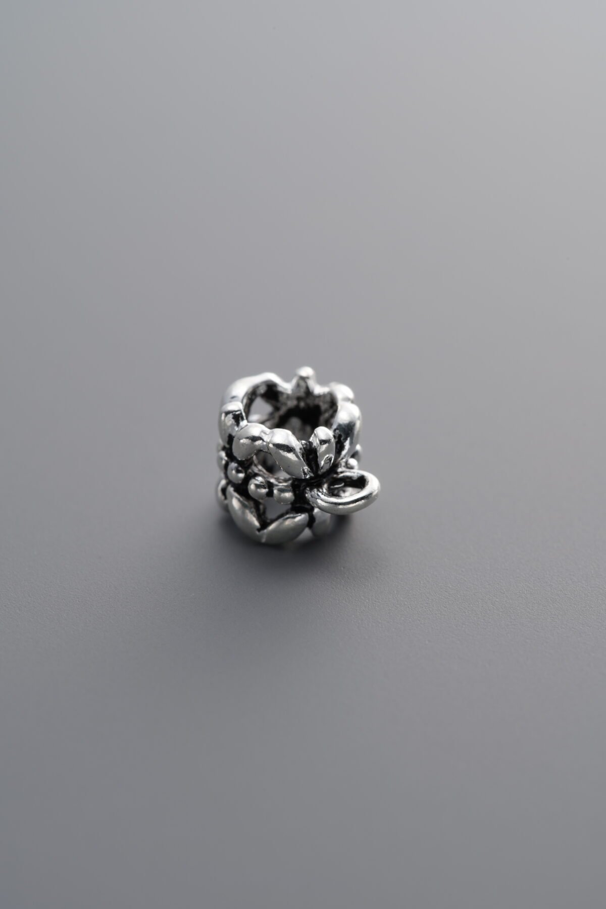 Hollowed-out T-junction Bead