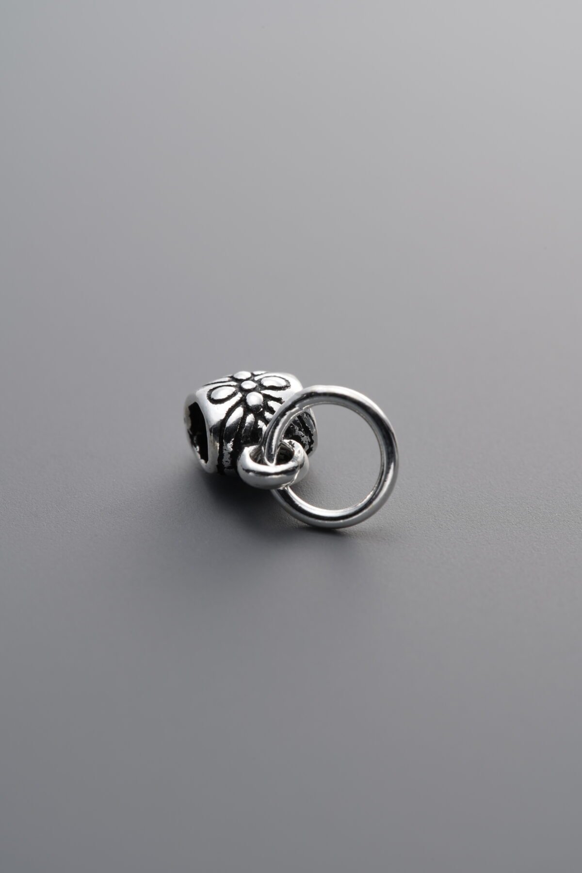 Cross Flower T-junction Bead