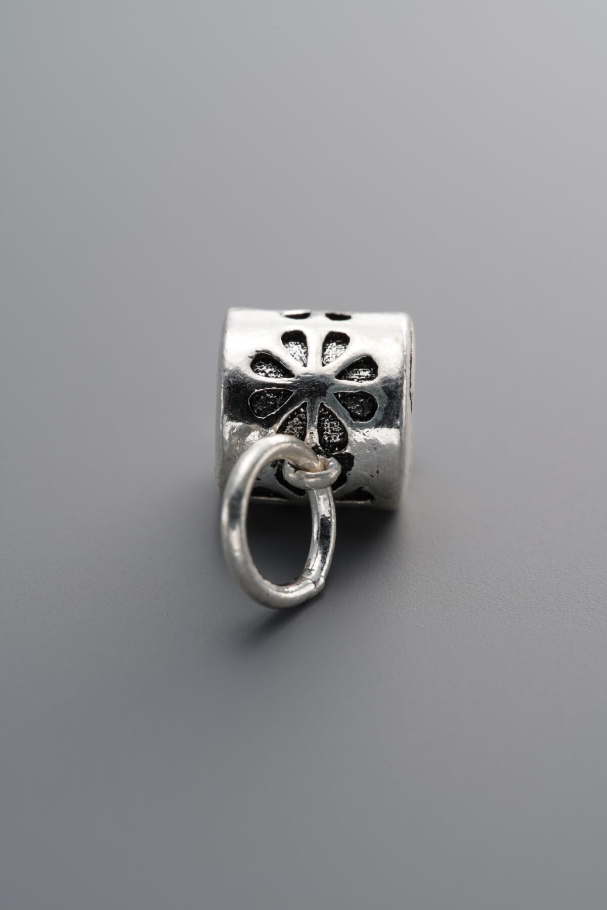 Patterned T-junction Bead