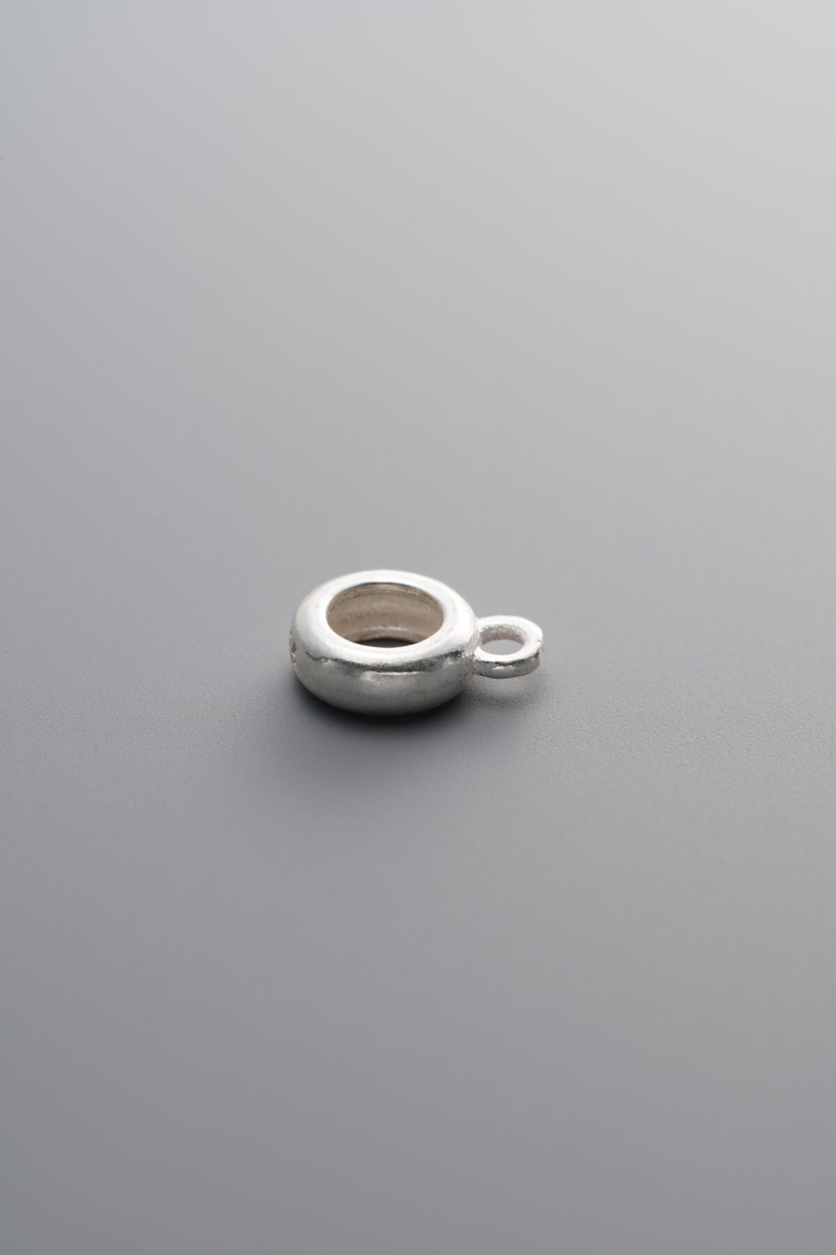 925 Sterling Silver-Bright-Trapezoid 3-Way Connector-8mm - Image 2