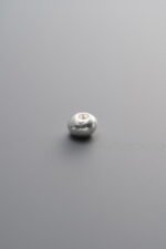 Smooth-surfaced Spacer Bead