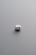 Smooth-surfaced Spacer Bead