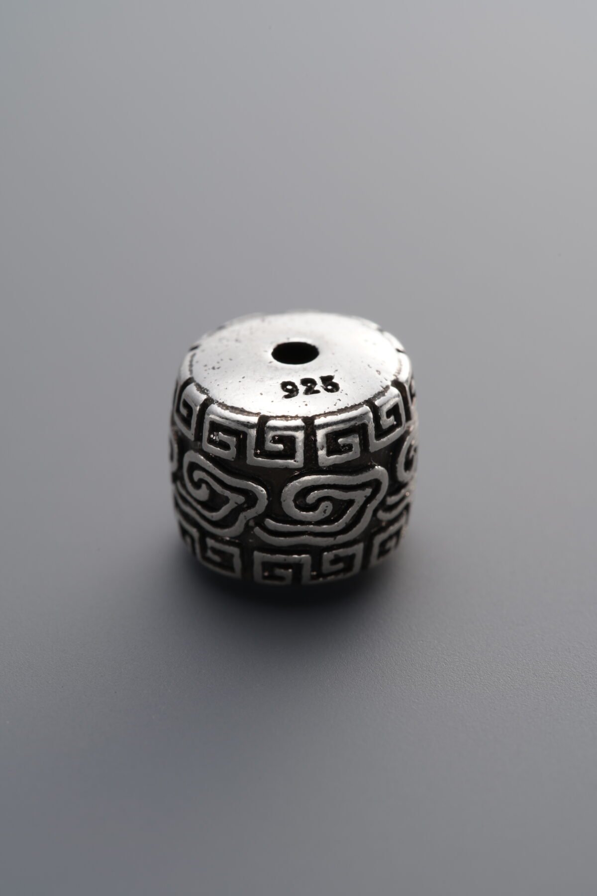 Cloud Pattern Barrel Bead