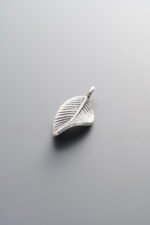 925 Sterling Silver-Antiqued-Leaf Pendant-24mm - Image 3