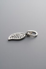 925 Sterling Silver-Antiqued-Leaf Pendant-15mm - Image 4