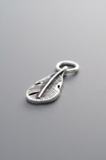 925 Sterling Silver-Antiqued-Feather Pendant-18mm