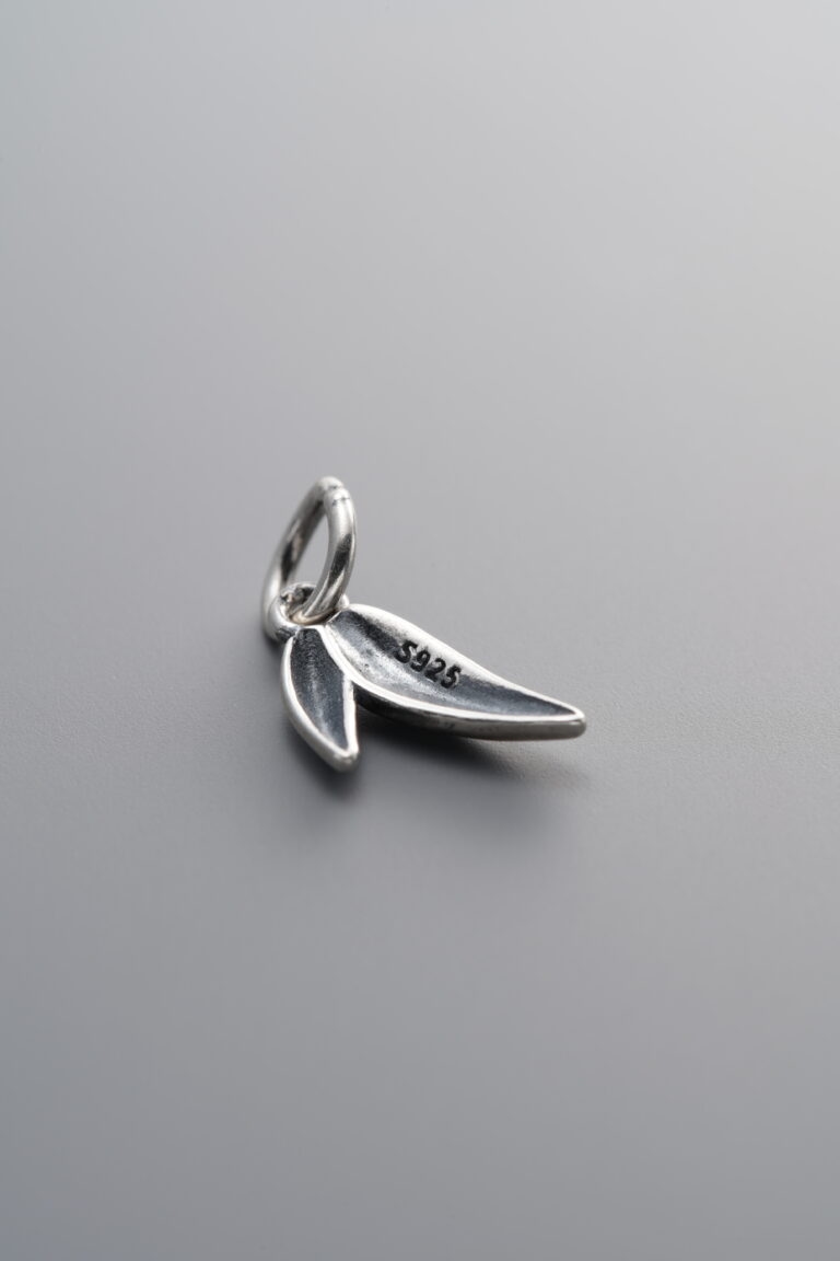 Double Leaf Pendant