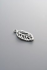 925 Sterling Silver-Antiqued-Openwork Leaf Pendant-19mm