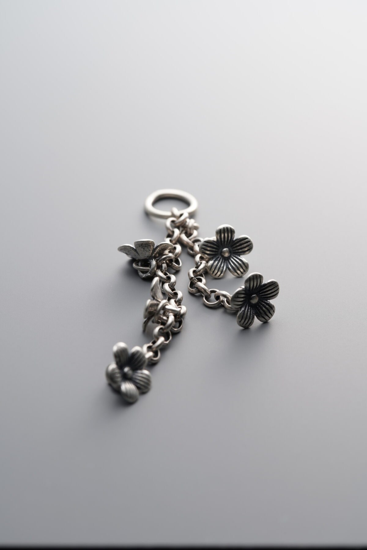 E3-46 (4) 925 Sterling Silver-Antiqued-Tassel Dainty Flower Pendant-51mm - Image 1