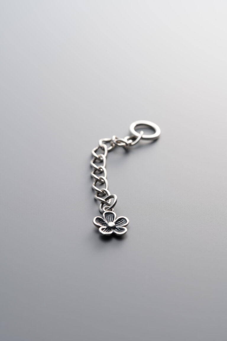 Tassel Small Flower Pendant