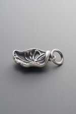 925 Sterling Silver-Antiqued-Lotus Leaf Pendant-15mm - Image 4