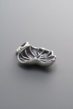 925 Sterling Silver-Antiqued-Lotus Leaf Pendant-15mm - Image 3