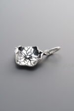 925 Sterling Silver-Antiqued-Lotus Leaf Pendant-14mm - Image 4