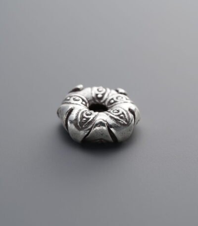 Flat Flower Bud Spacer Bead