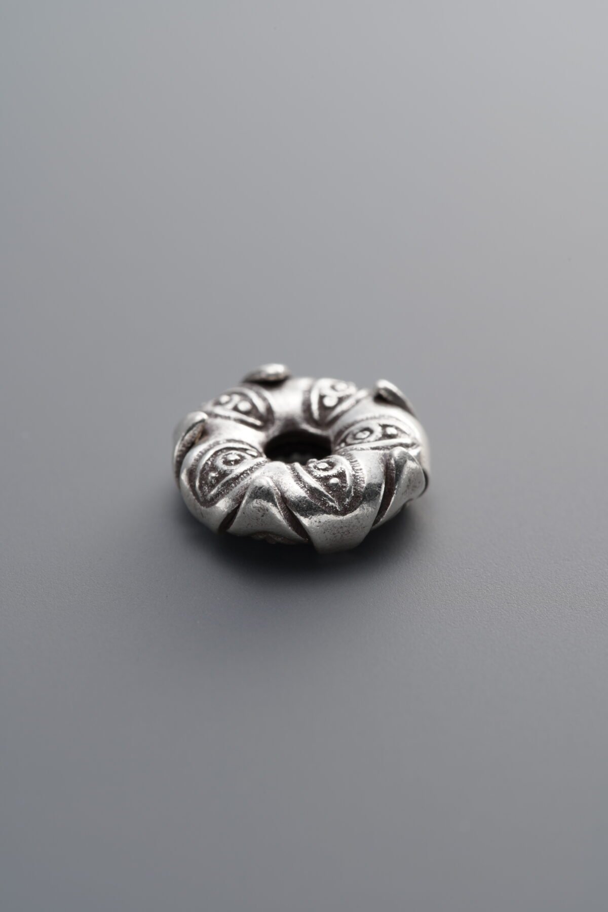 925 Sterling Silver-Antiqued-Flat Flower Bud Spacer Bead-10mm - Image 4