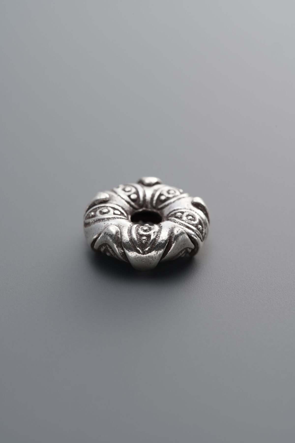 925 Sterling Silver-Antiqued-Flat Flower Bud Spacer Bead-10mm - Image 3