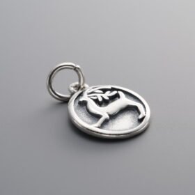 Little Deer Round Plate Pendant