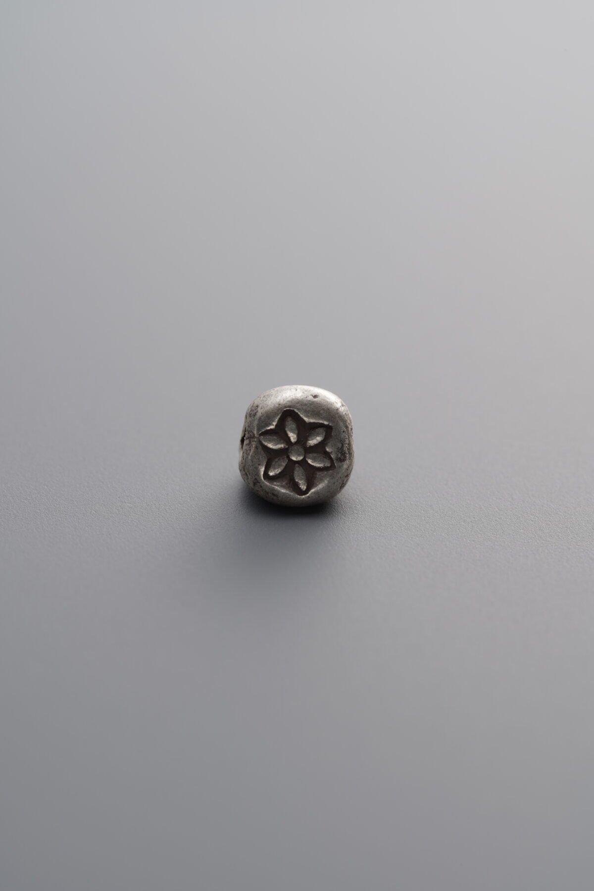 925 Sterling Silver-Antiqued-Patterned Triangle Spacer Bead-4mm - Image 2