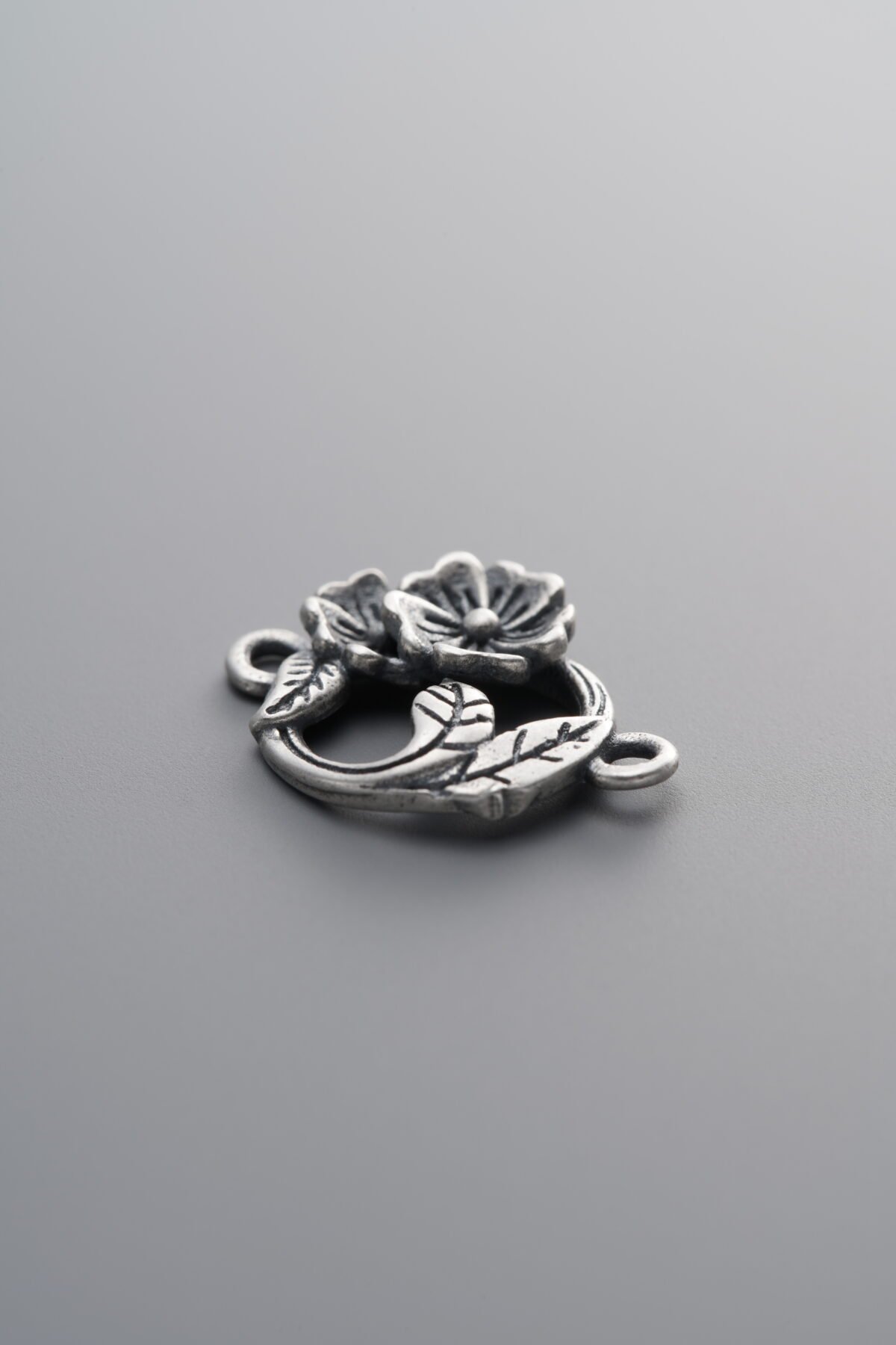 925 Sterling Silver-Antiqued-Flower Double-Eye Connector-15mm - Image 1