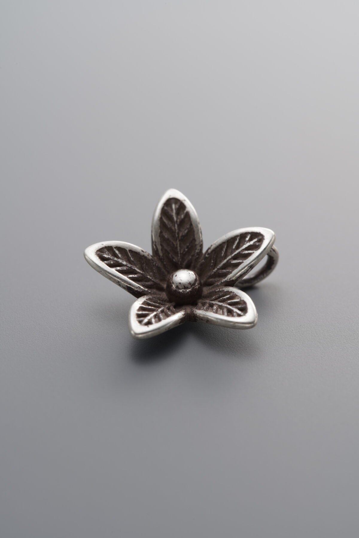 925 Sterling Silver-Antiqued-Flower Pendant-14mm - Image 1