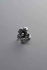 925 Sterling Silver-Antiqued-Flower Pendant-8mm