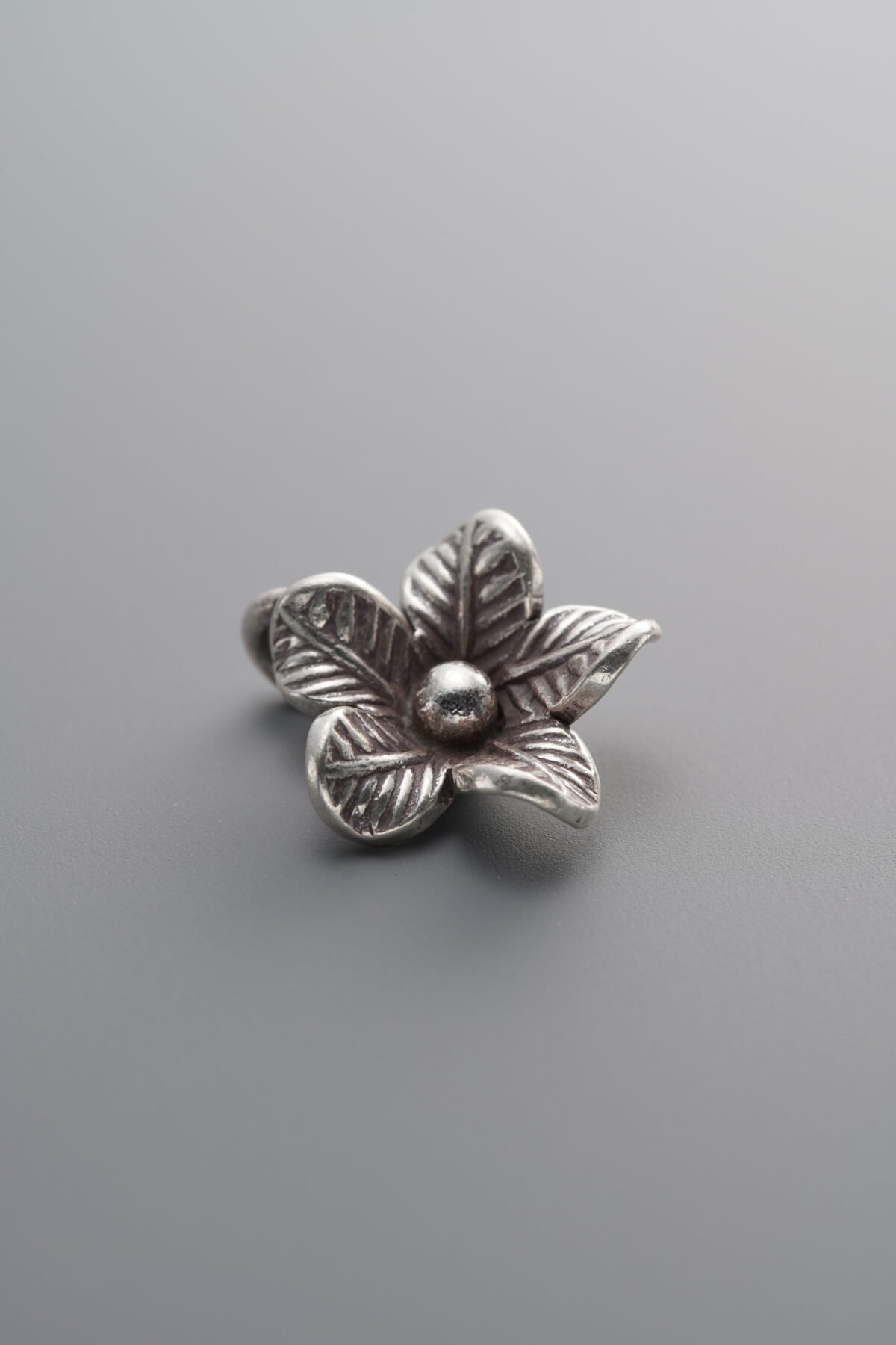925 Sterling Silver-Antiqued-Flower Pendant-12mm - Image 3
