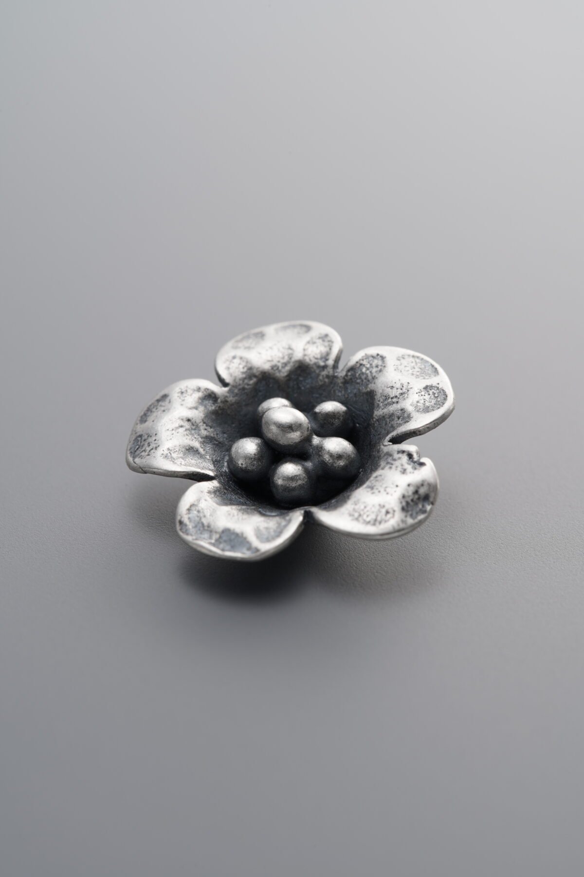 925 Sterling Silver-Antiqued-Flower Pendant-15mm - Image 4