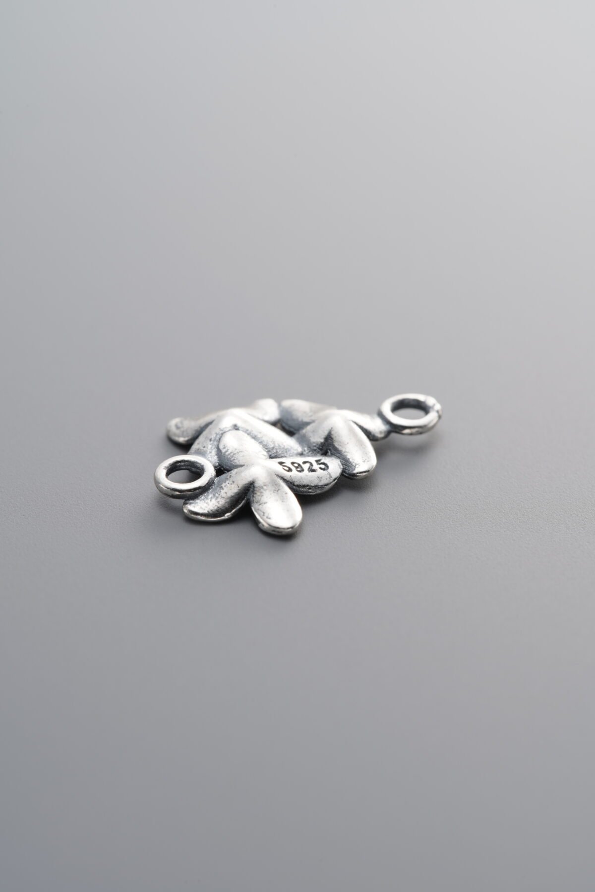 925 Sterling Silver-Antiqued-Three-Flower Double-Eye Connector-15mm - Image 3