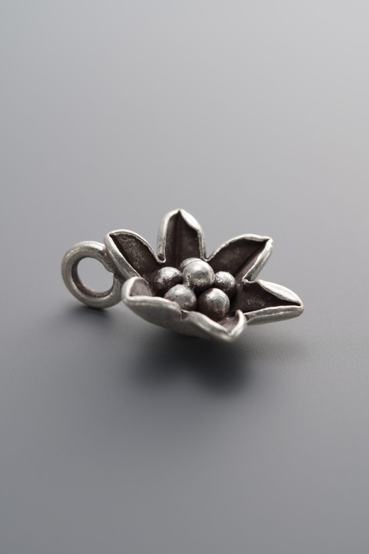 925 Sterling Silver-Antiqued-Flower Pendant-14mm - Image 3