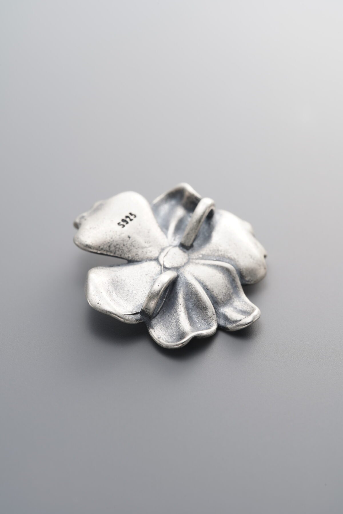 925 Sterling Silver-Antiqued-Flower Pendant-24mm - Image 3