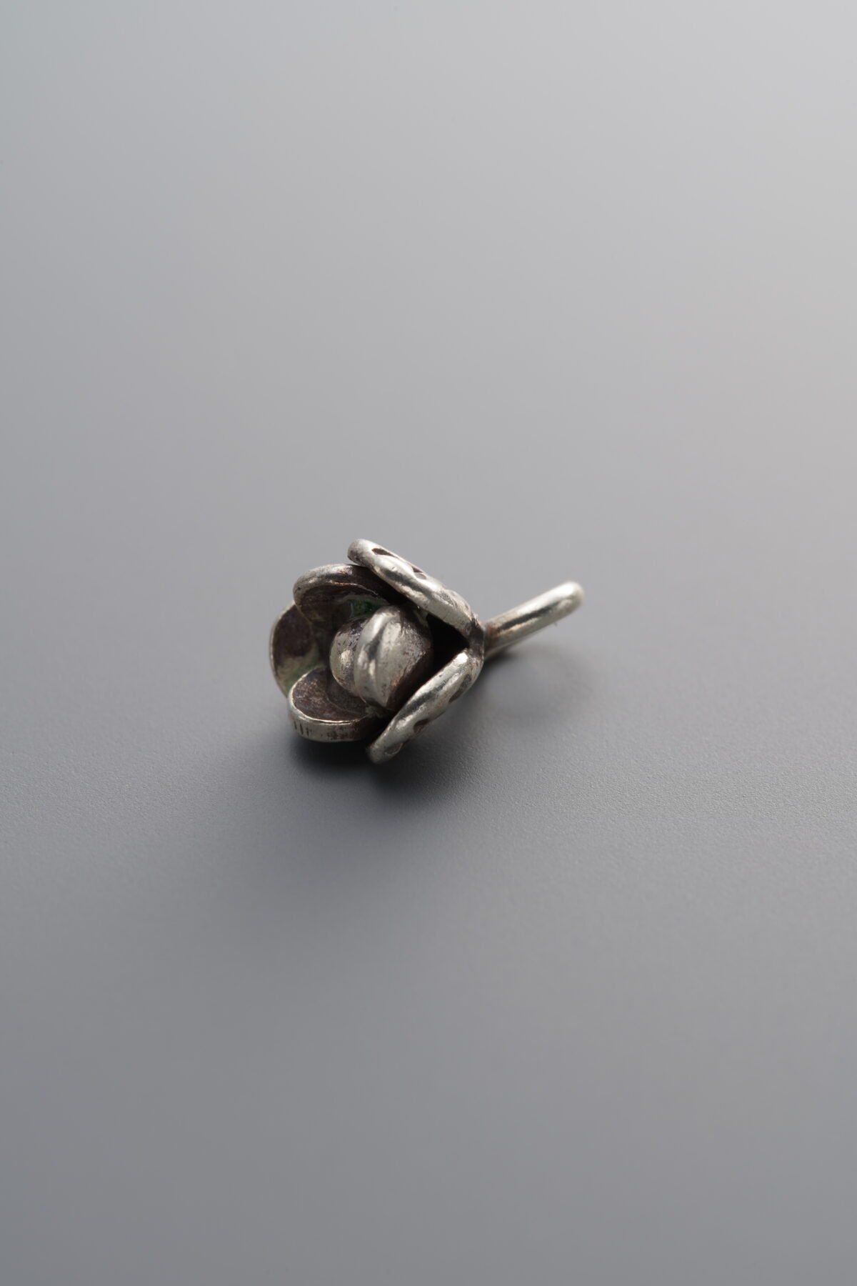 925 Sterling Silver-Antiqued-Leaf Dainty Flower Pattern Spacer Bead-10mm - Image 3